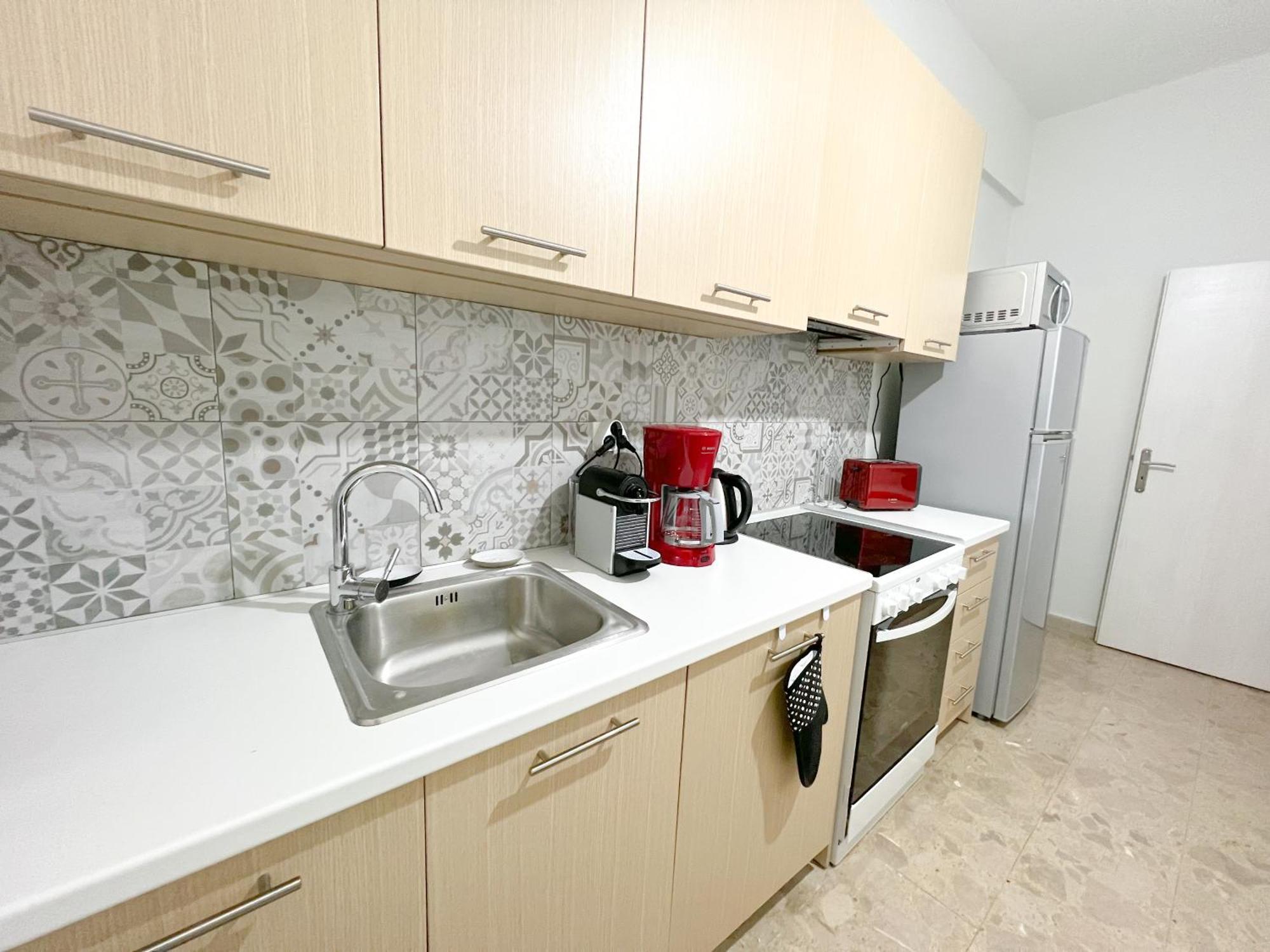 3 Bedroom Apartment Athens - Koukaki Bagian luar foto